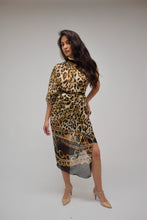 Load image into Gallery viewer, Savage Multiuse Wrap